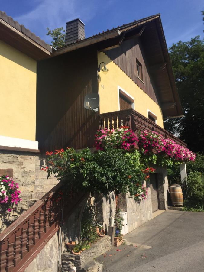 Winzerhaeuschen Kern Apartamento Fehring Exterior foto